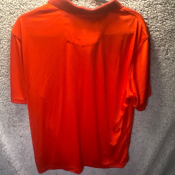 Robert Graham classic fit red polo, size XL - Picture 6 of 8